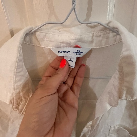 Old Navy Cream Collared Shirt - Picture 4 of 7